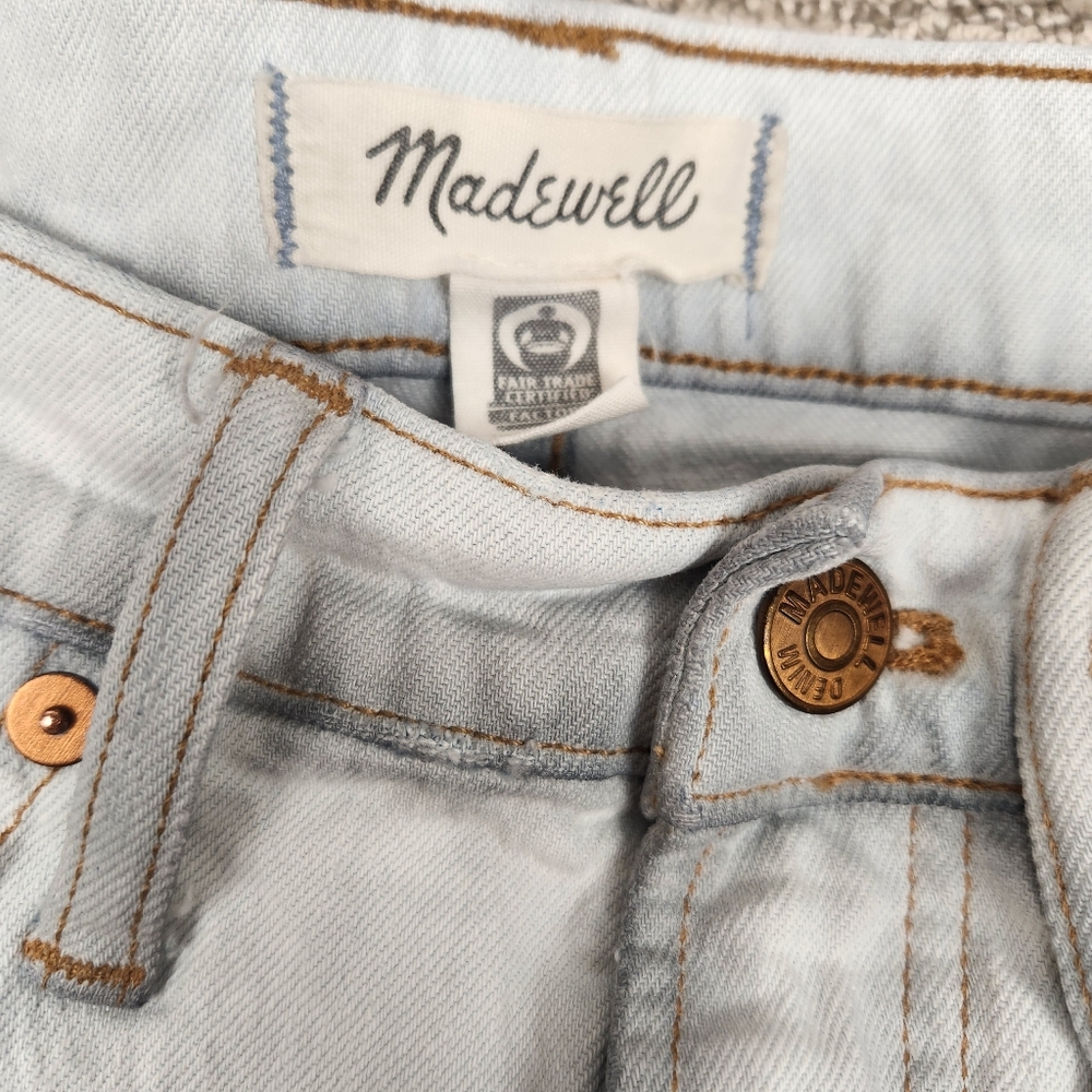 Madewell Light Wash Cropped Wide-Leg Jeans - Picture 3 of 10